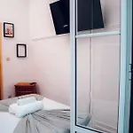 Konukevi Arroios *